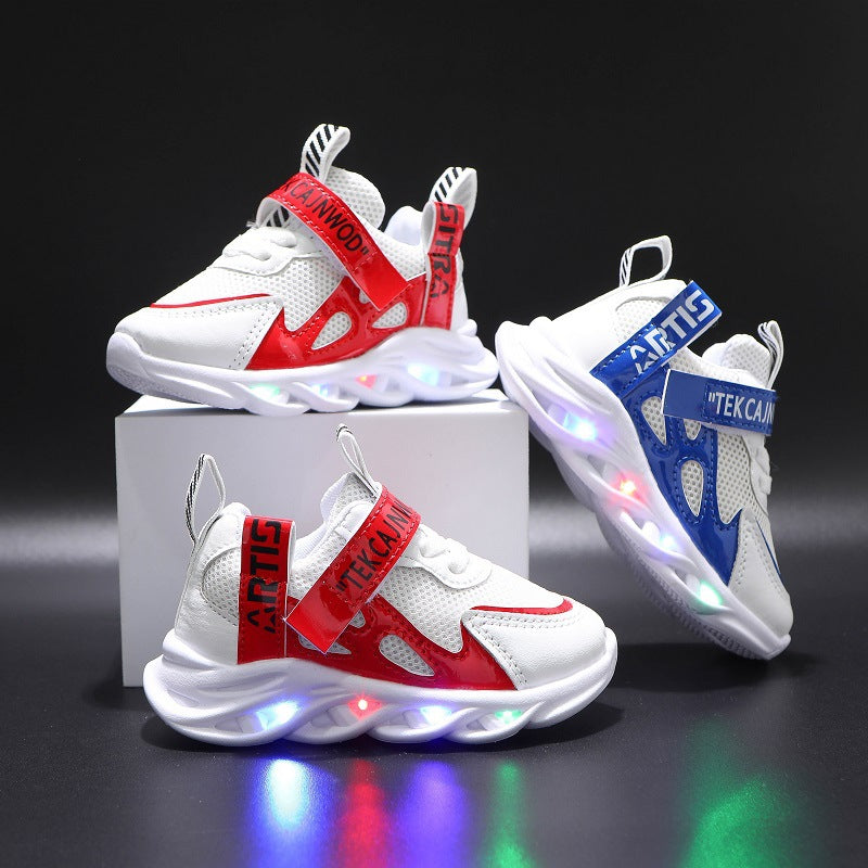 Sports Shoes